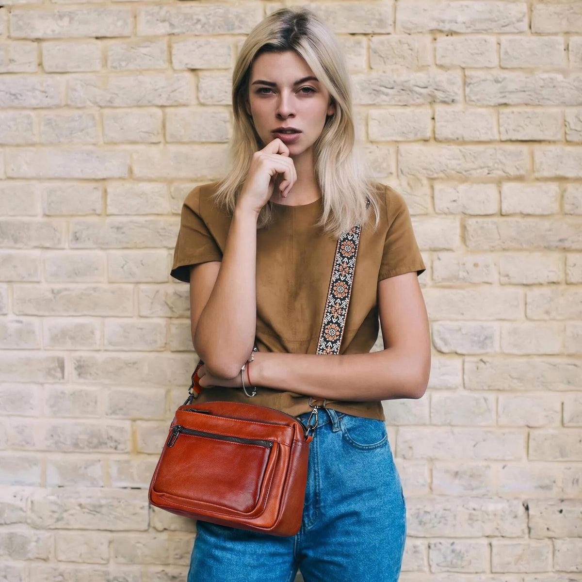 Leather Crossbody Bag X919750