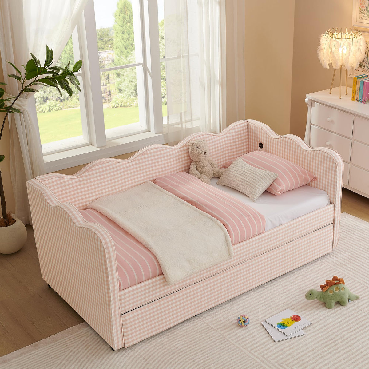 Pink Twin Size Gingham Daybed with Trundle I792107